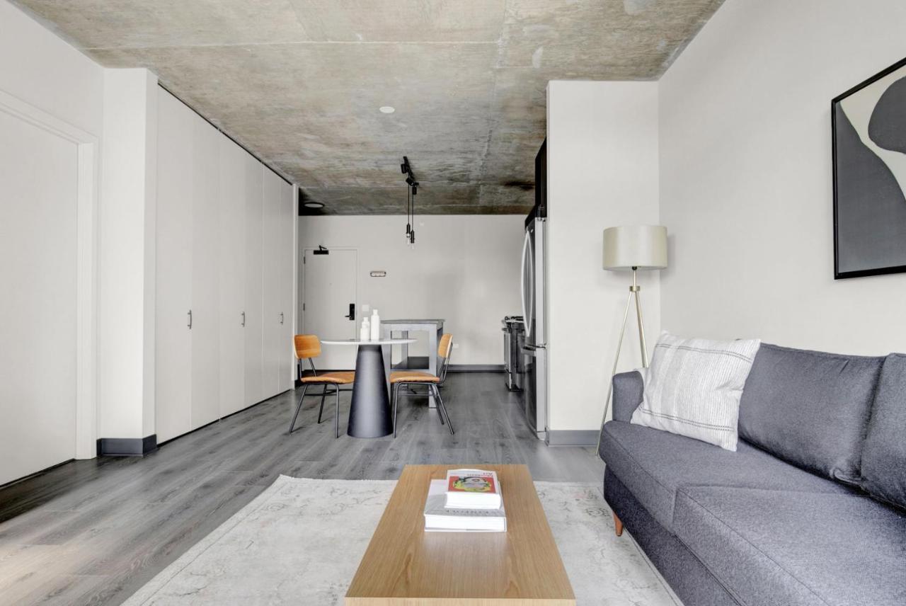 W Loop 1br W Gym Pool Lounge 2 Blocks From L Chi-486