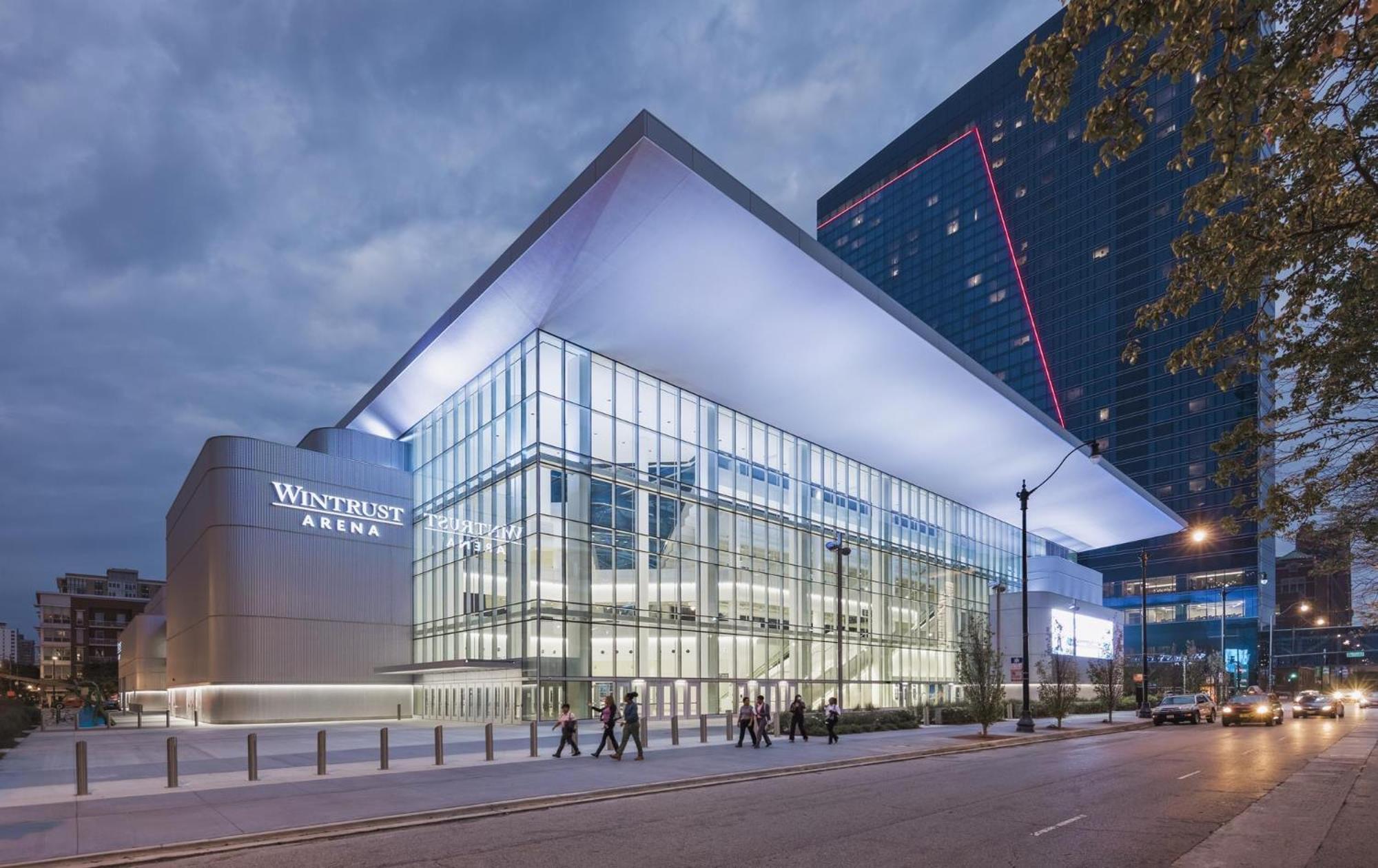Mccormick Place Modern Loft With An Amazing Skyline View And Optional Parking For 8 Guests Chicago