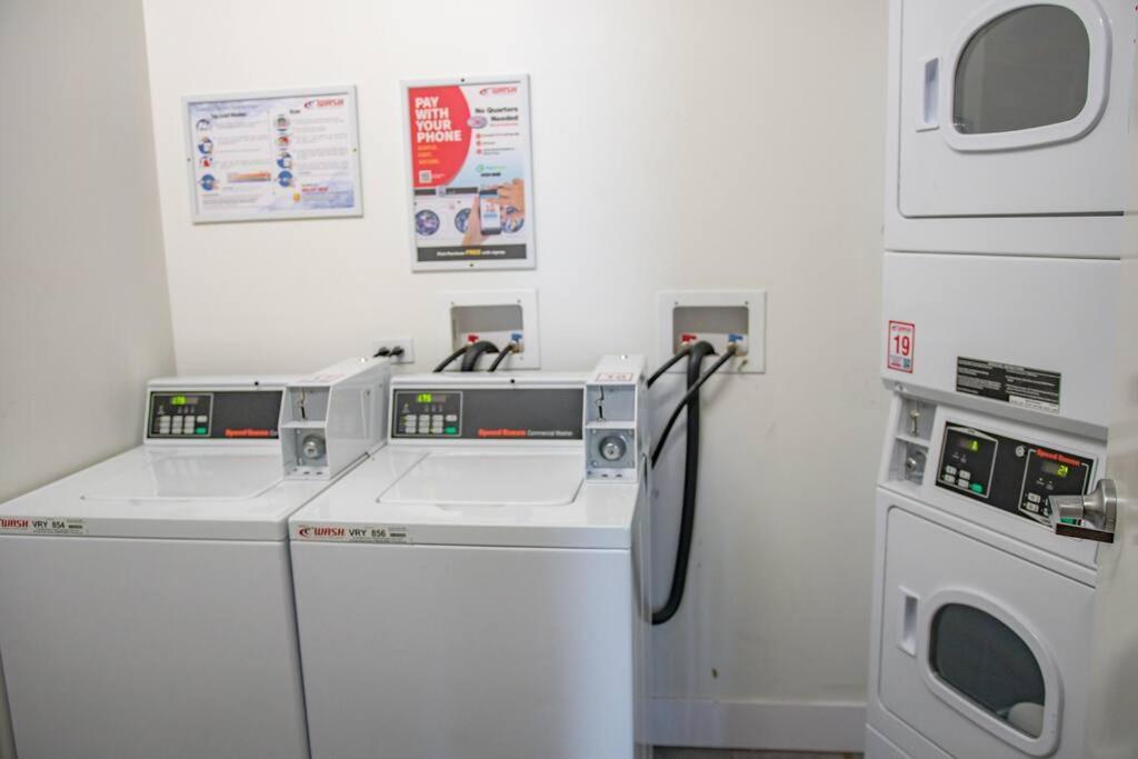Mccormick 2br/2ba Family Unit For Up To 6 Guests With Optional Parking & Gym Access