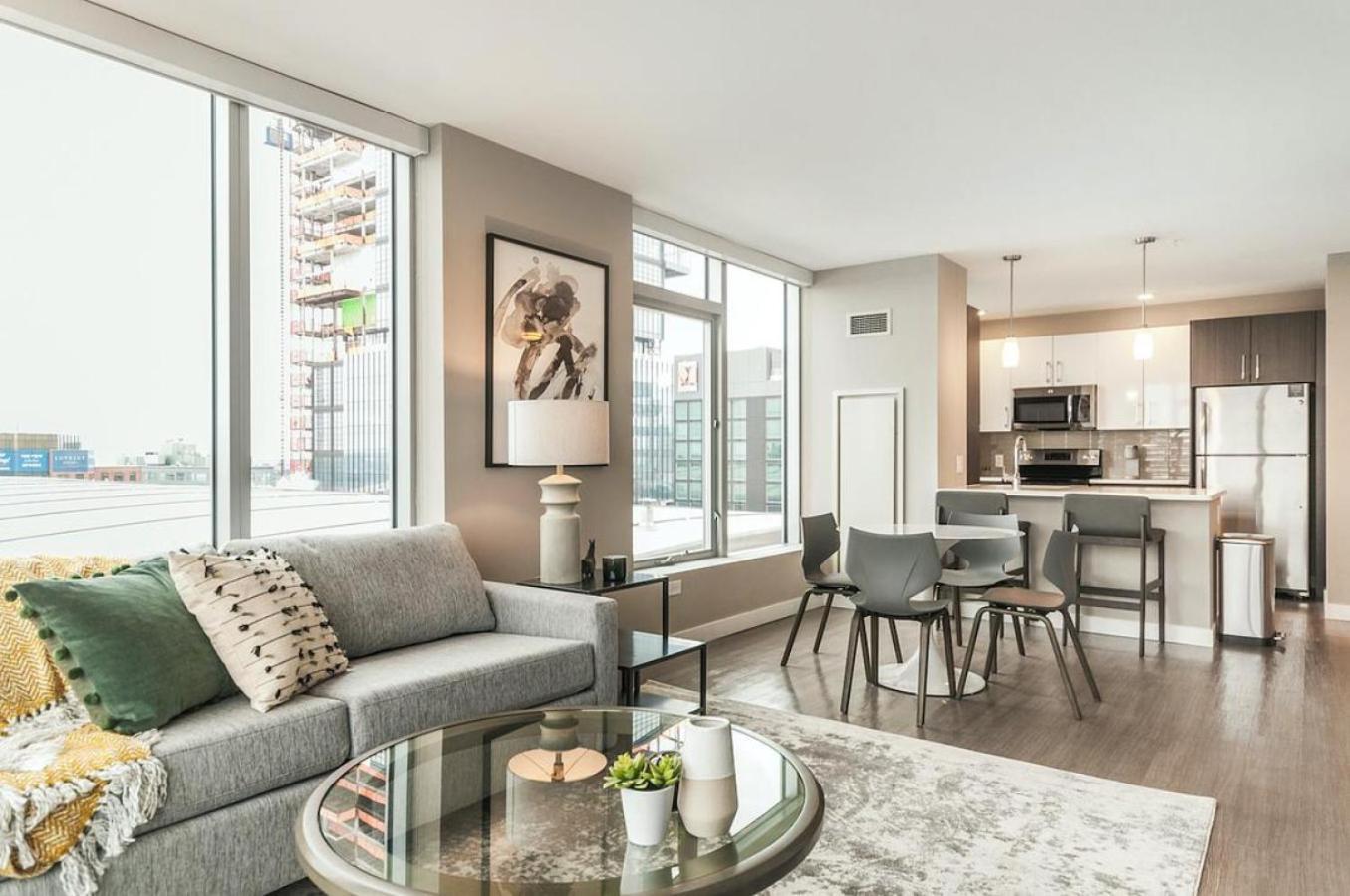 Apartment Landing At Logan - In Logan Square *