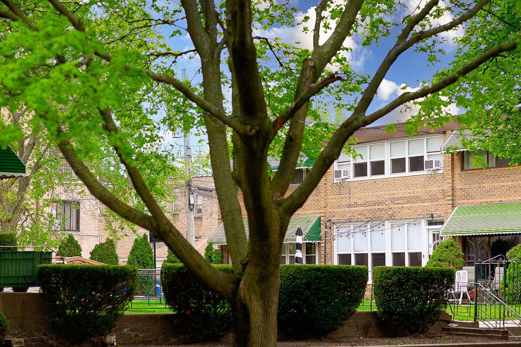 Northside Famlynest Lincoln Sq 4br 2ba 2p Rare Find Holiday home *