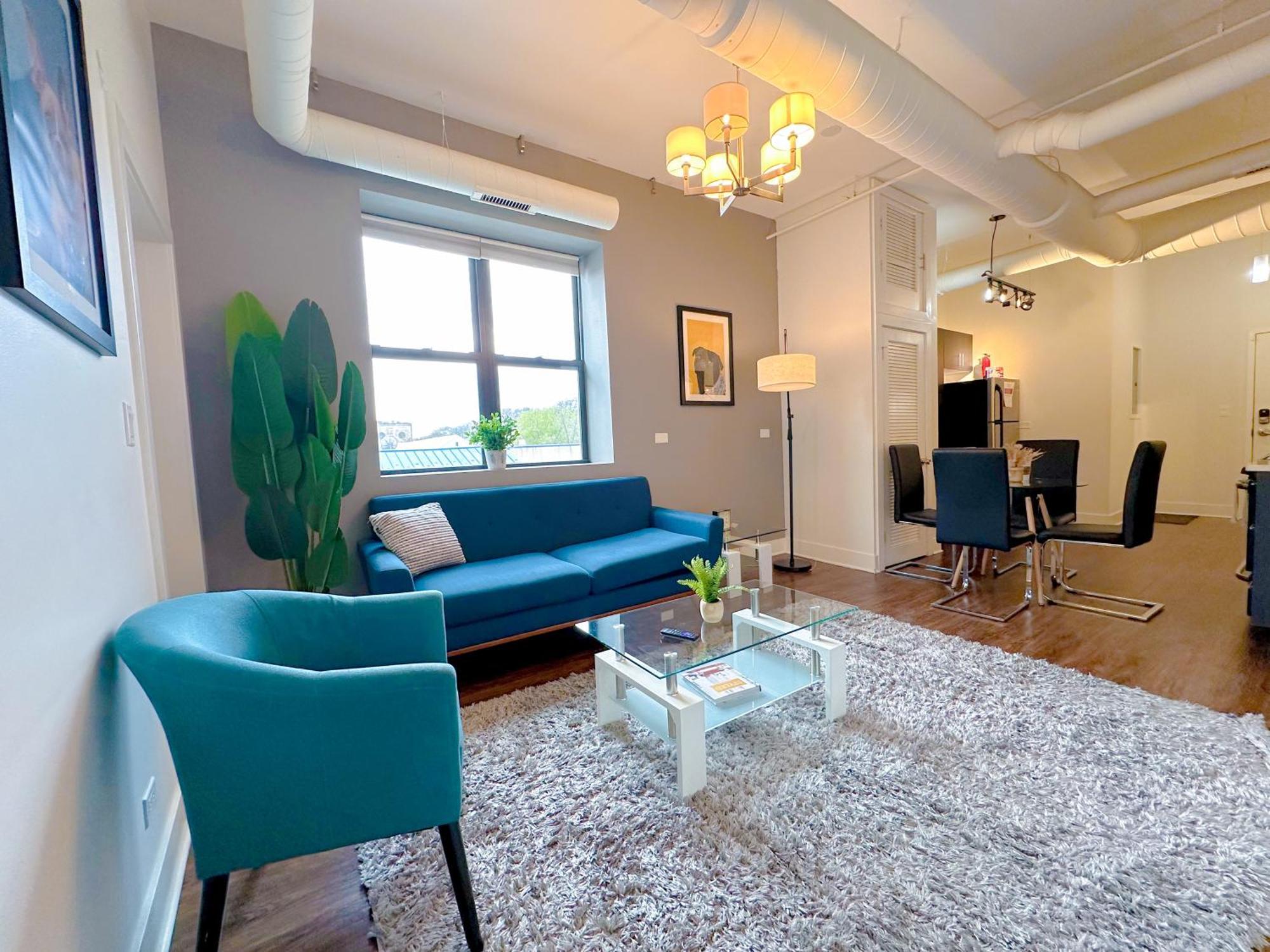 Mccormick Place 420 Friendly 3br Family Unit For Up To 8 Guests With Optional Parking Apartment *