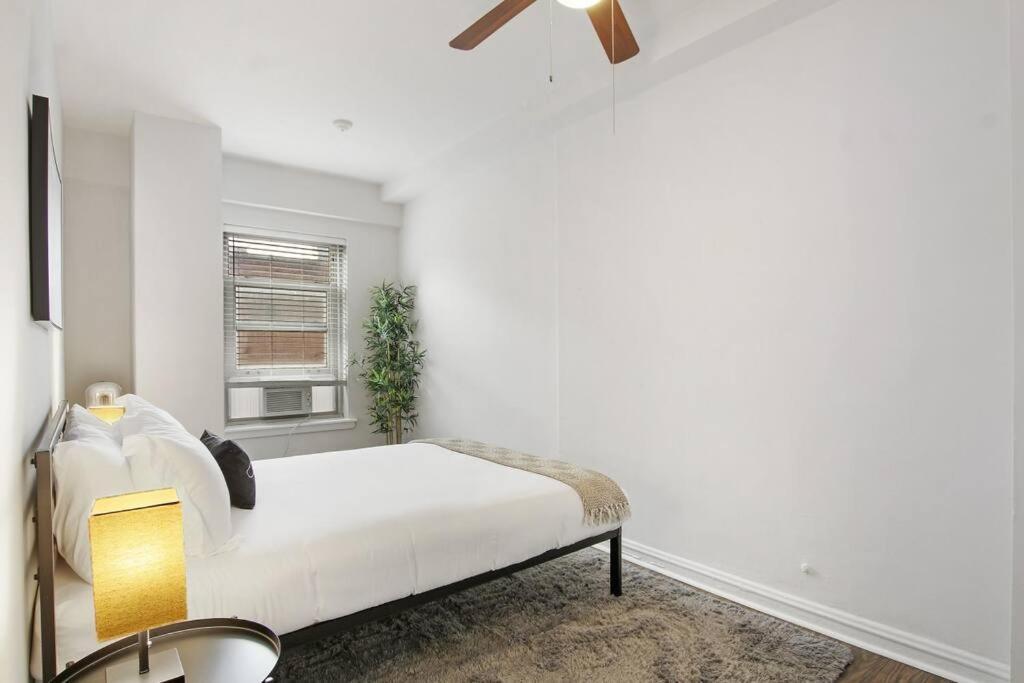 2br Cozy And Furnished In Hyde Park - Hyde Park 405 * Chicago