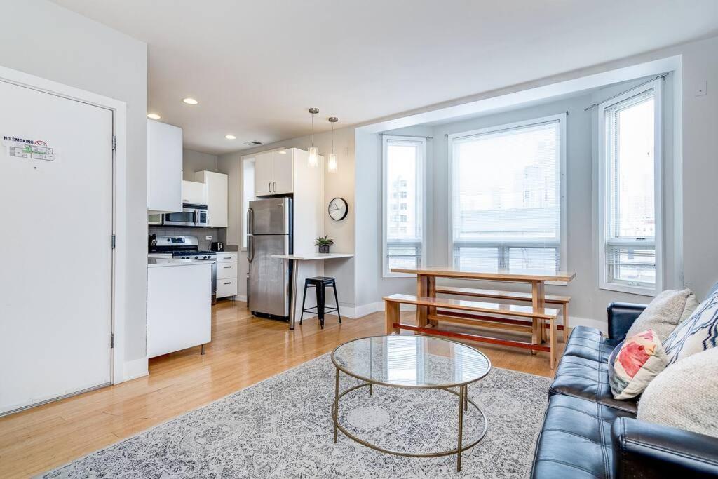 Cozy Beautiful Downtown Unit Chi In Prime River North Location Near Mag Mile - 2 *