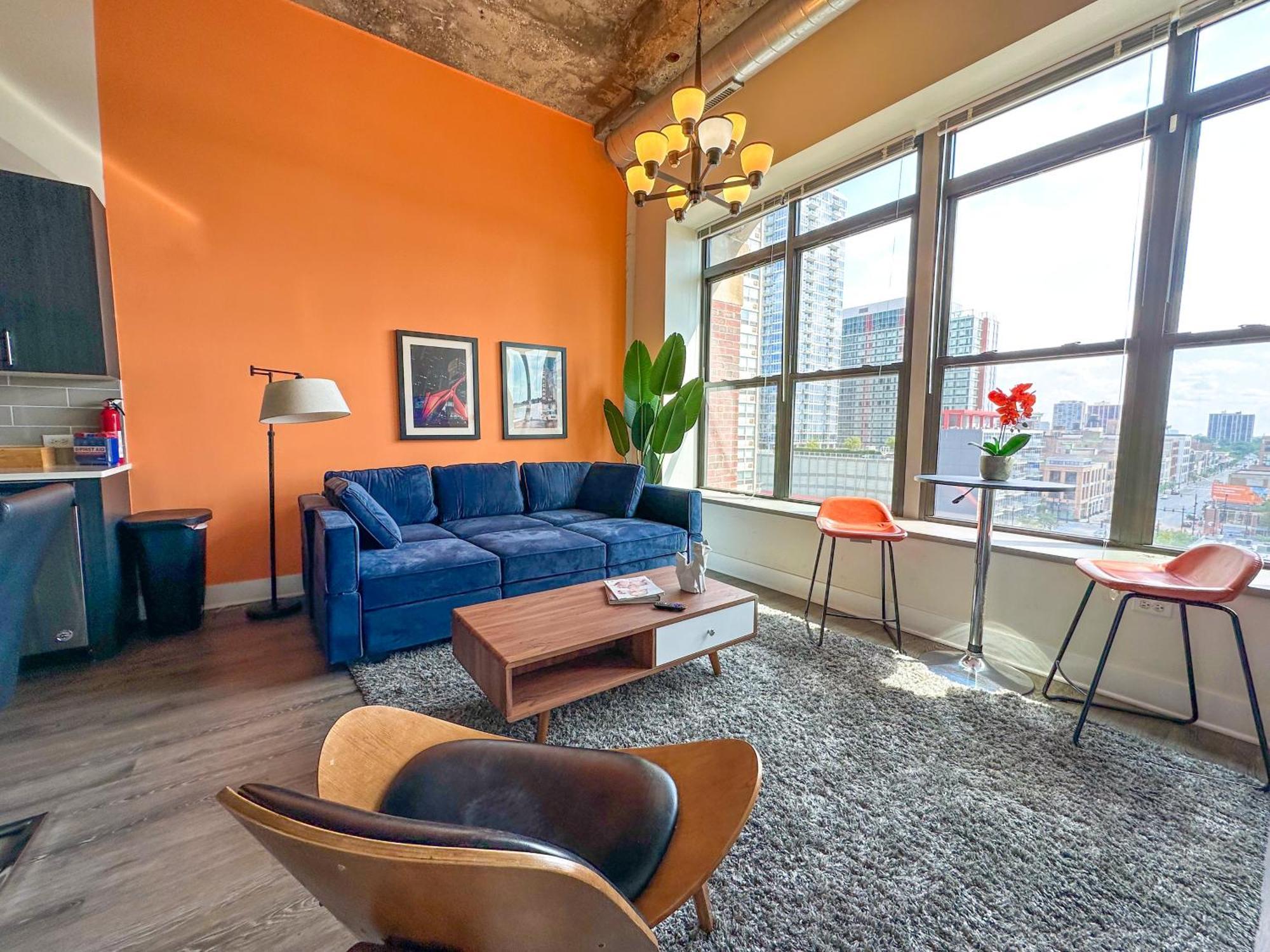 Apartment Mccormick Place 2b-2b With Optional Parking And Gym That Sleeps 8 Chicago