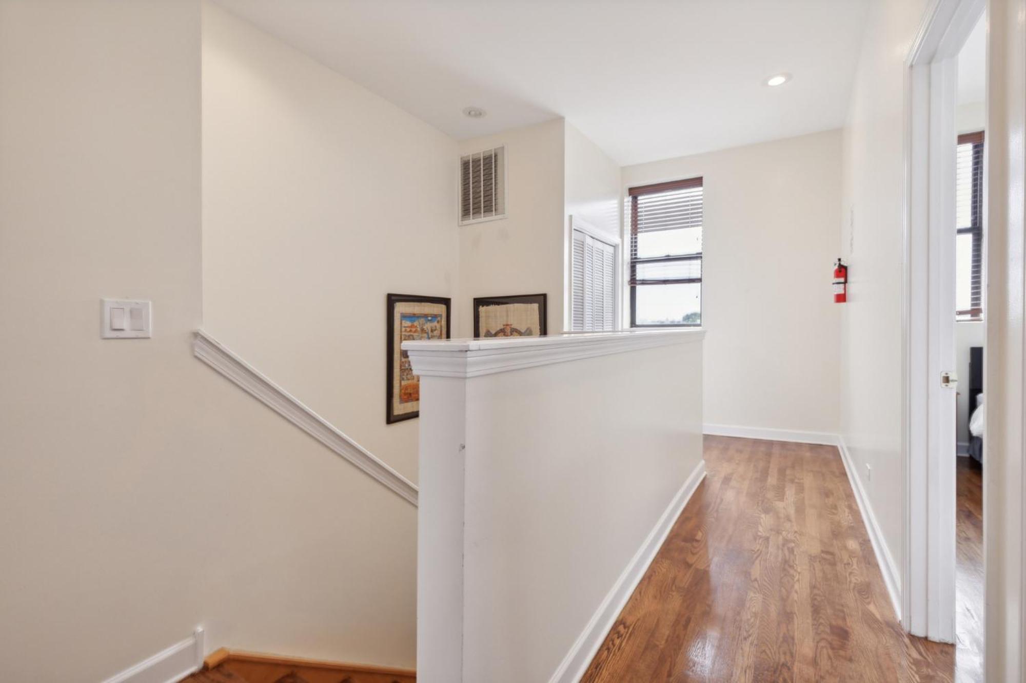 Near Downtown & Uchicago Apartment *