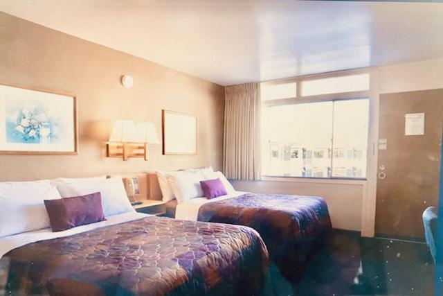 Motel Heart O' 2*