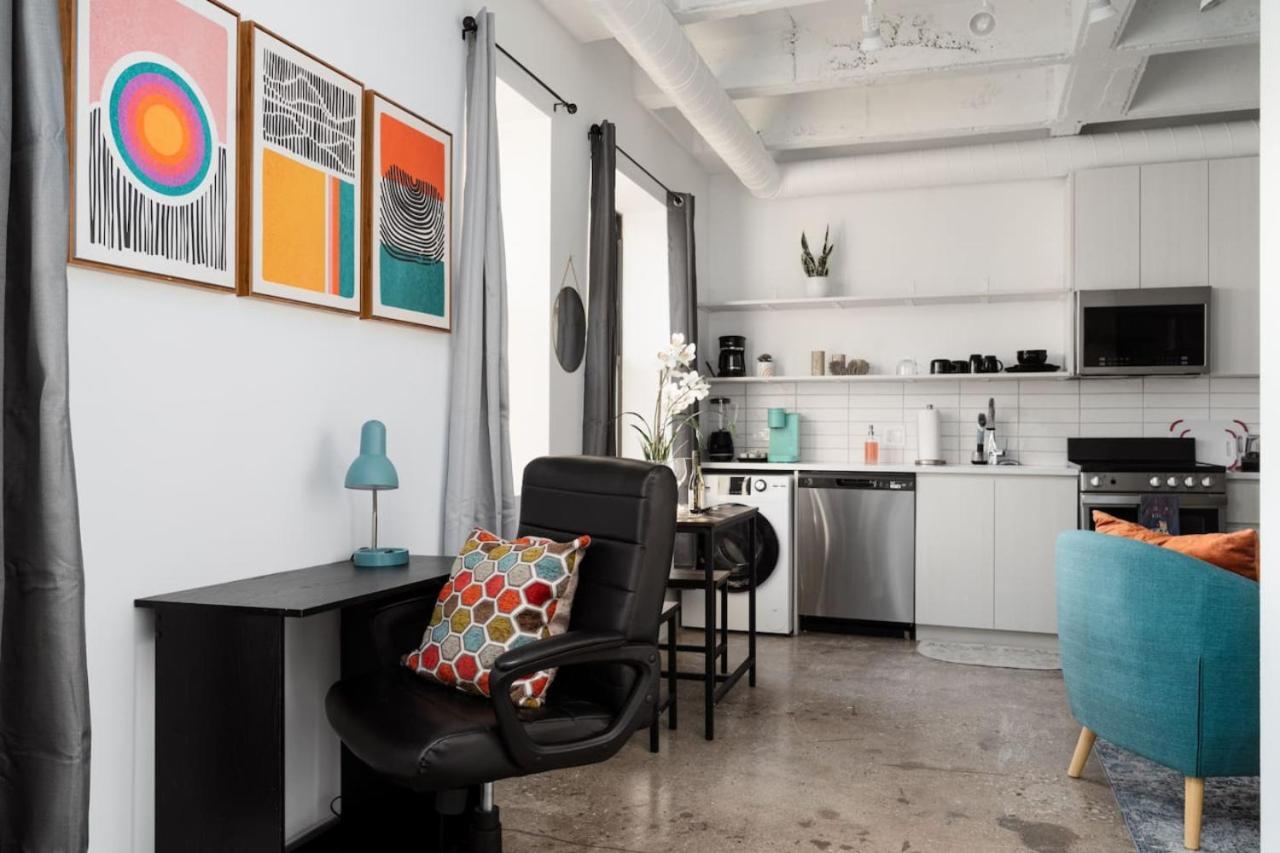 Sunny Modern Loft Montrose Rooftop Wfh Gym Apartment *
