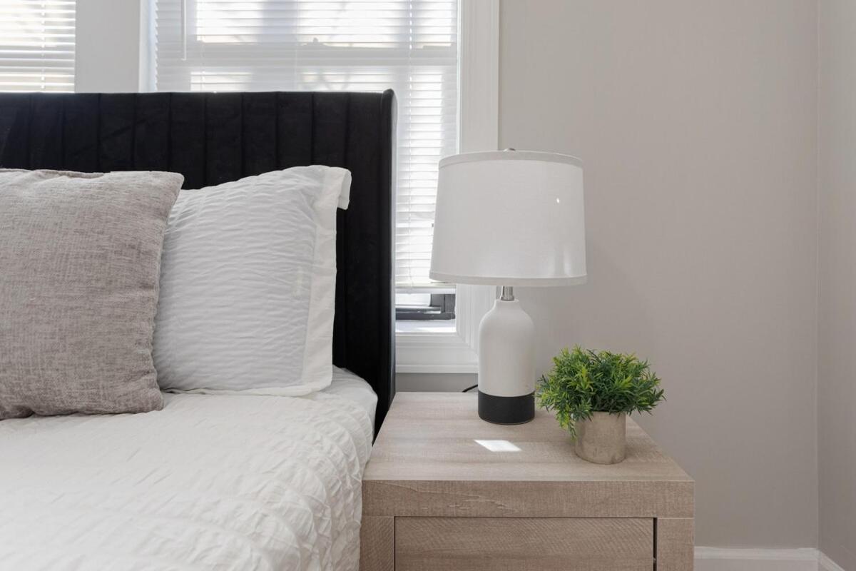 Comfy & 1br Steps From Loyola & Dining *