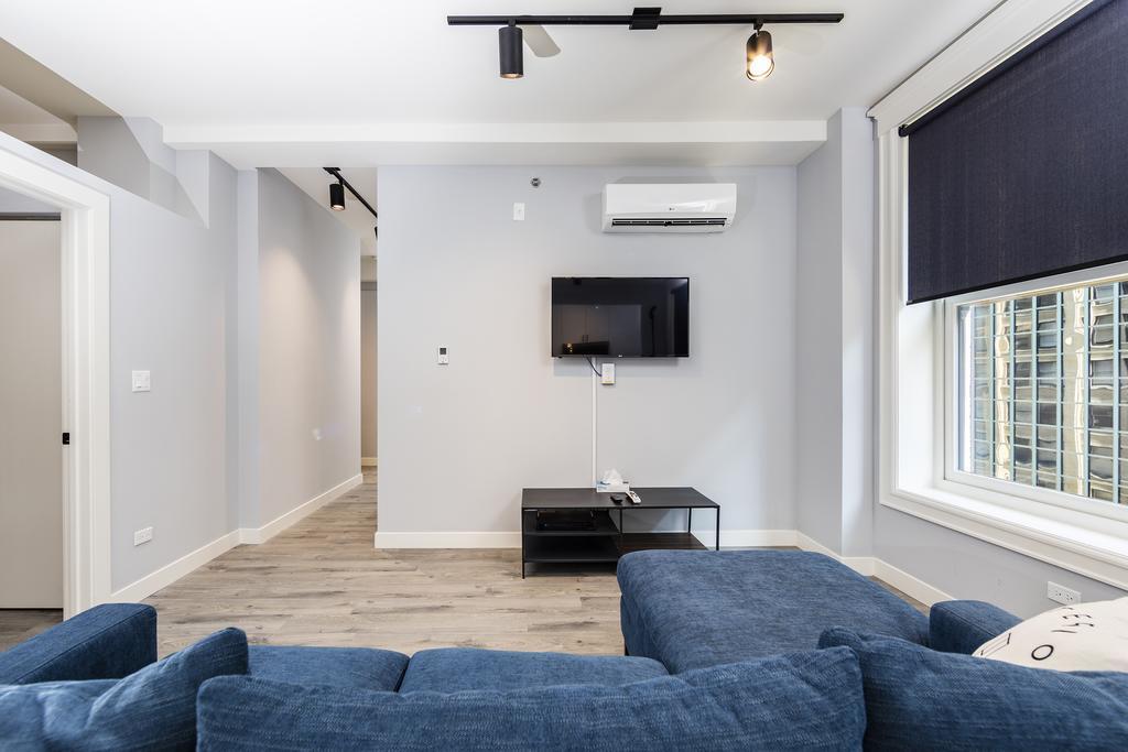 Skyblue Apartment *