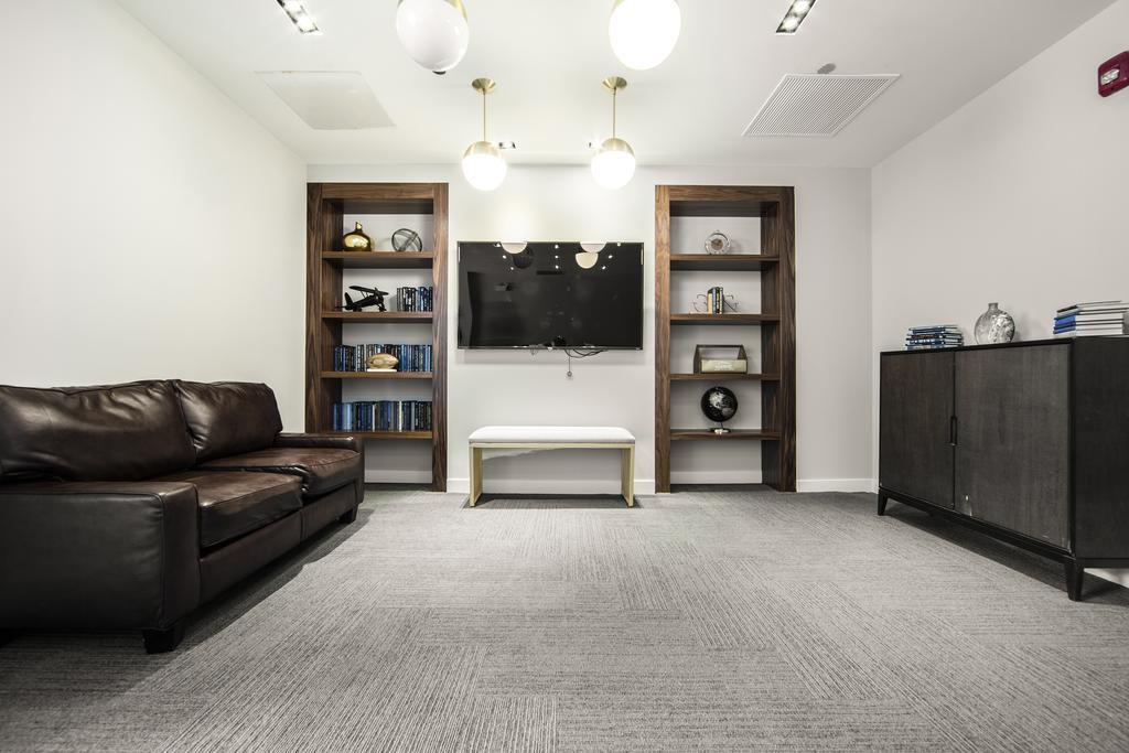 Skyblue Apartment Chicago