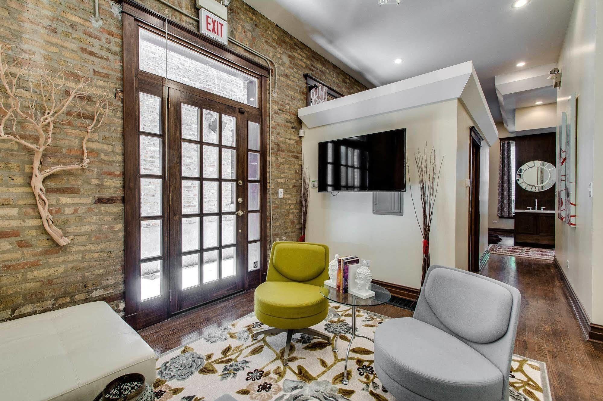Ruby (adults Only) Inn